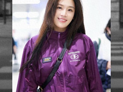 风衣夹克怎么穿？看明星示范，轻松打造时髦感与不同风格