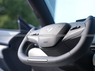 2027 年起半幅式方向盘禁用于新款乘用车，安全硬伤成焦点