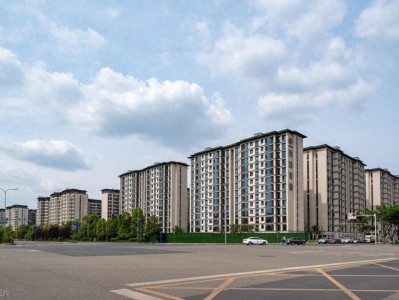 房价走势分析：不会一直跌，未来或走向两种极端结局