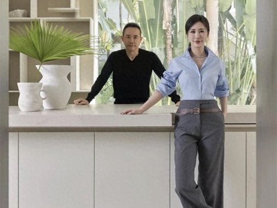 王石田朴珺深圳别墅曝光！装修高级却被吐槽假书没底蕴