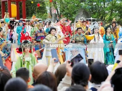 四川春假亲子游火了 沉浸式演艺小镇成新热点