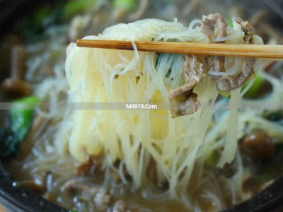 天冷犯懒不想做饭？牛肉米粉煲，营养美味一锅端