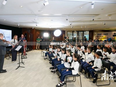 巴黎管弦乐团时隔22年重返星海音乐厅，与孩子共谱音乐篇章