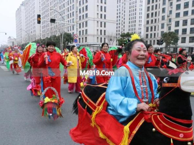 响水县举办元宵节系列活动，非遗民俗齐上阵，市民乐翻天