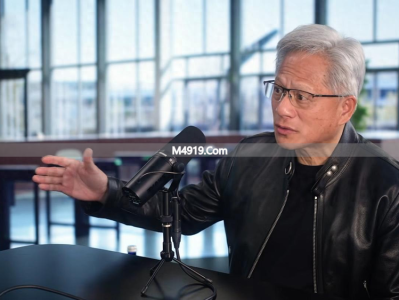 黄仁勋盛赞台积电：30年合作没签过合同，靠信任和实力