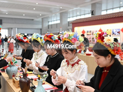 春运期间非遗融入各场景，车站成文化会客厅，客流架传播桥梁