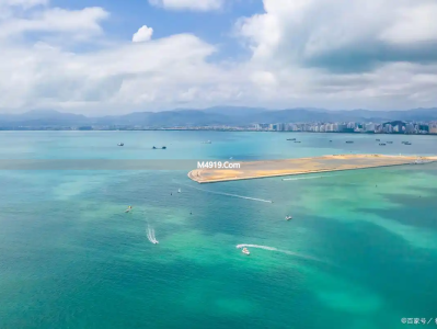 波伏娃和萨特开放关系难效仿，中女面对感情有诸多纠结