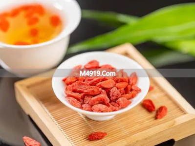 枸杞和茶叶能一起泡吗？成分无冲突，营养口感还互补