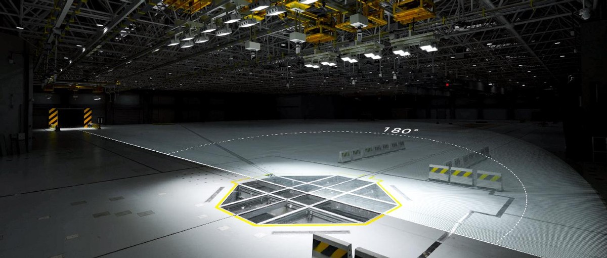 吉利全球全域安全中心发布，创五大世界纪录树立行业标杆