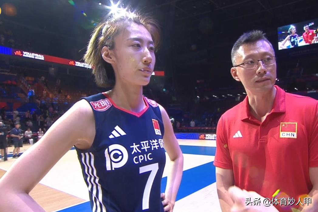 中国女排0-3负意大利女排，主力副攻王媛媛低迷拖后腿