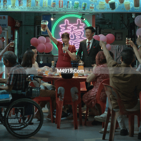 柏林电影节：陈哲艺导演谈我们不是陌生人里新加坡底层生活