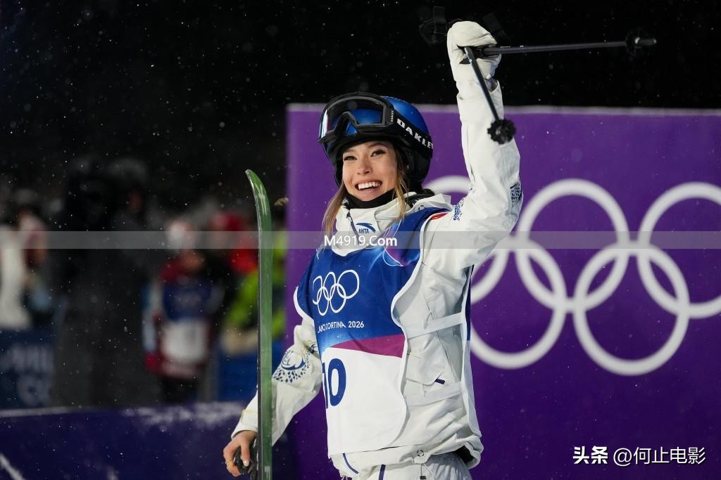 彻底破防了！谷爱凌坦言：代表中国参赛后，在美遭殴打、宿舍被闯__彻底破防了！谷爱凌坦言：代表中国参赛后，在美遭殴打、宿舍被闯