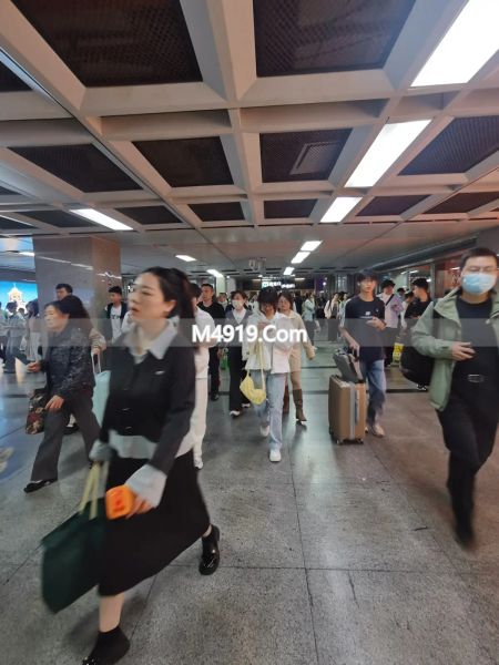 武汉五一游客__五一来武汉