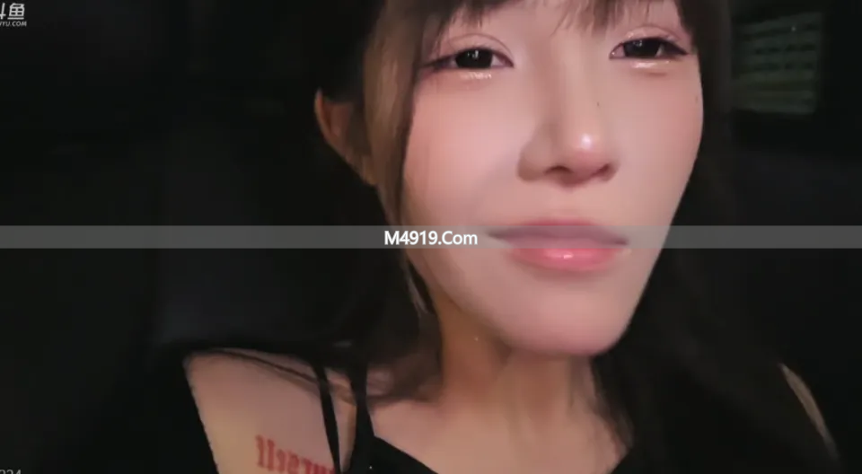 女主播叫大哥_女主播后面的大哥_