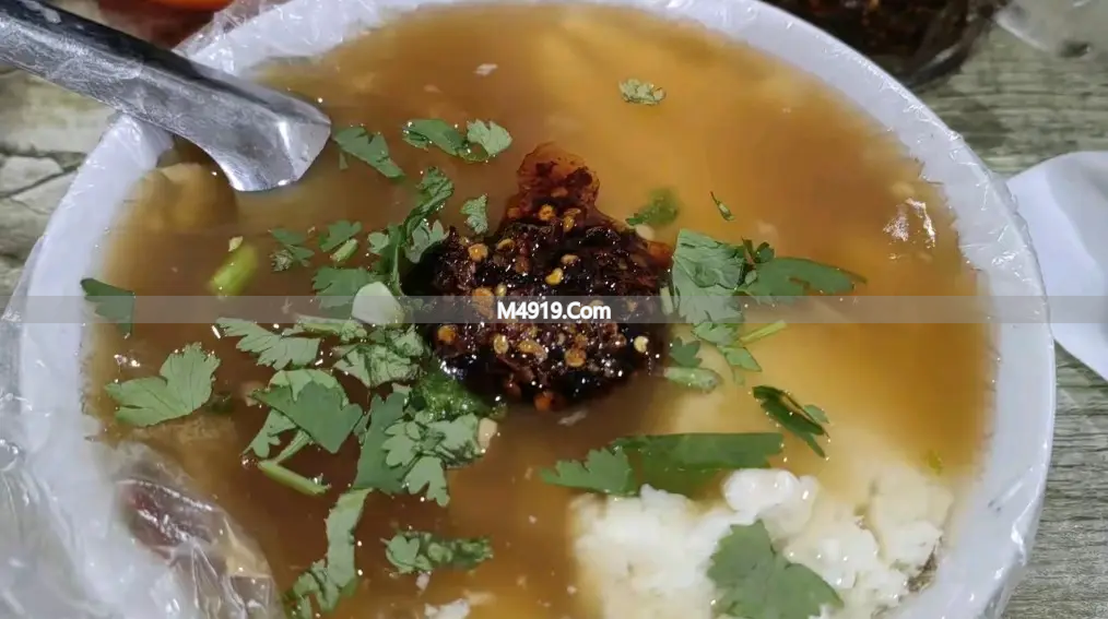 烟台名吃及地址_烟台地道特色美食_