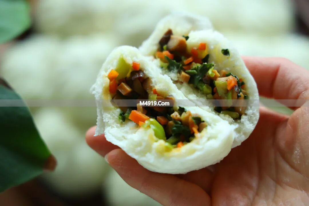 家常青菜香菇包做法简单，老人孩子都爱吃，快来试试