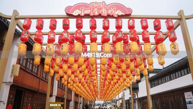 元宵松江泗泾古镇：十锦细锣鼓音乐会奏响喜庆乐章