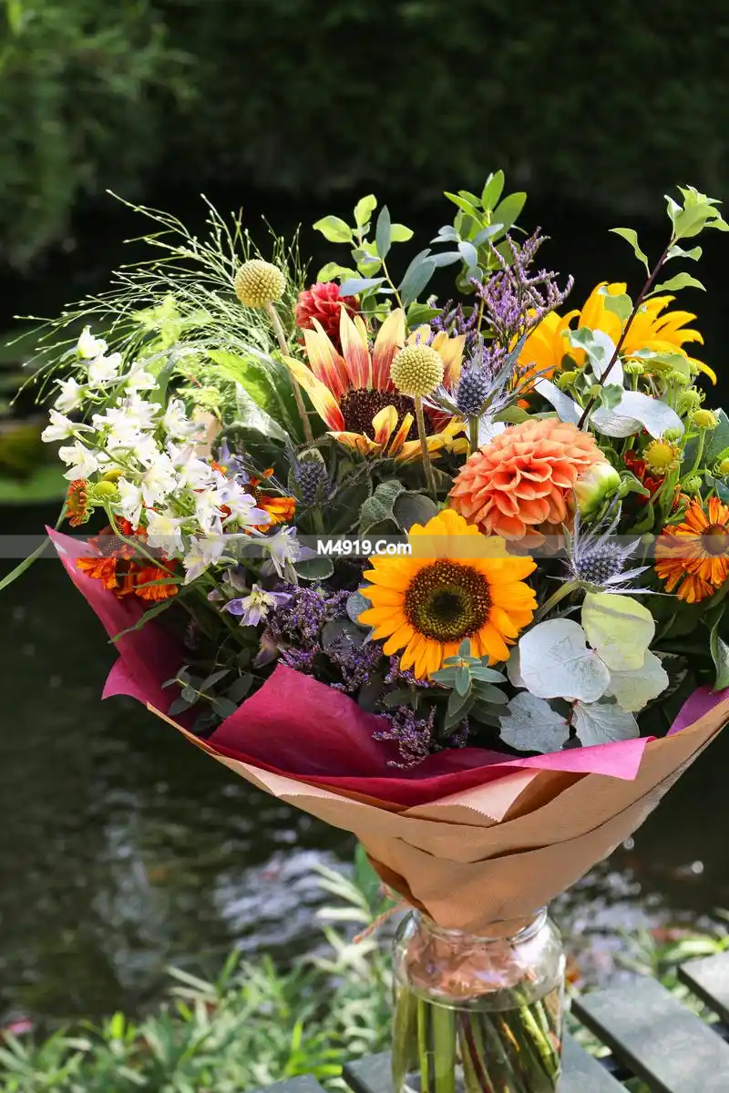 做不了夫妻也爱你一辈子，哪怕相思成殇，爱不变情不绝