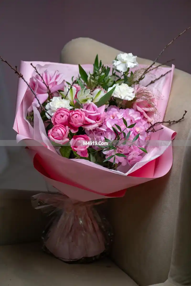 _老牵一人一生走起手的句子_一生只牵一人手