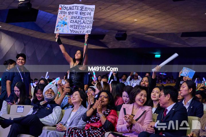 印度首富夫人舞蹈_印度夫人_