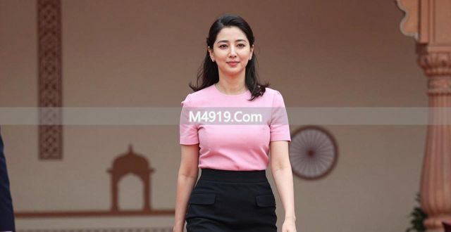_印度首富夫人舞蹈_印度夫人