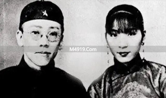 袁老悼念厅__袁老遗体告别仪式直播