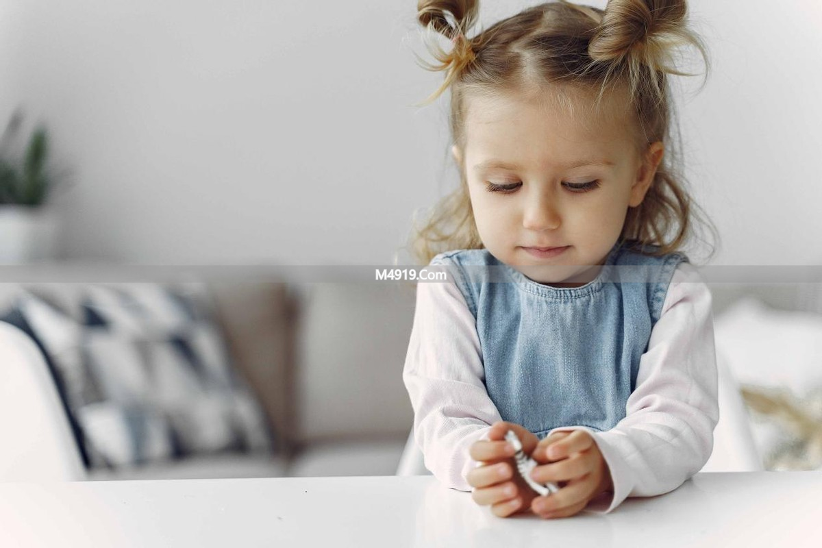 从手看孩子聪不聪明？手部训练对大脑发育的影响你知道吗？