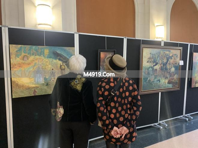 巴黎20区举办春节联欢晚会，刘凯文艺术作品展同期举行