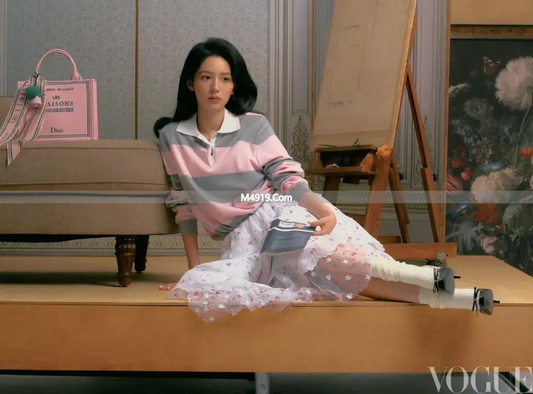 春日迷笛裙穿搭指南：搭尖头鞋、玛丽珍鞋，舒适又优雅