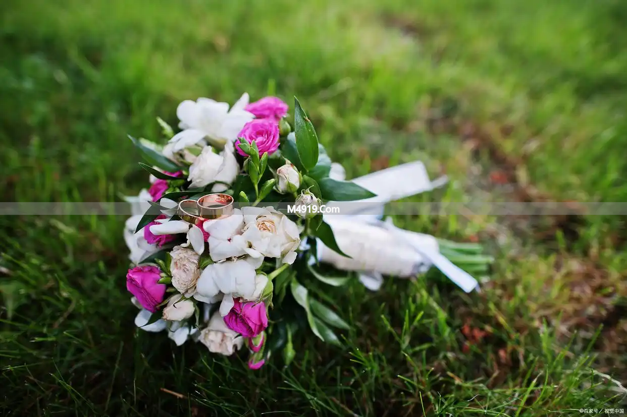 最美情书：致今生最爱，愿携手走过冬秋春夏，爱你一生