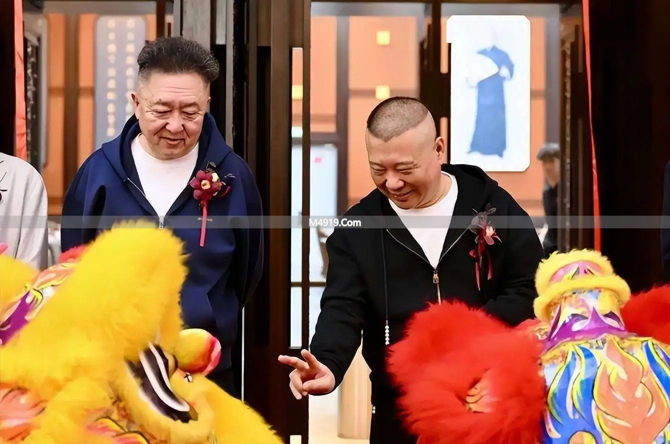 德云社成都首店开业引热潮，24小时后却乱象丛生、郭德纲被指责