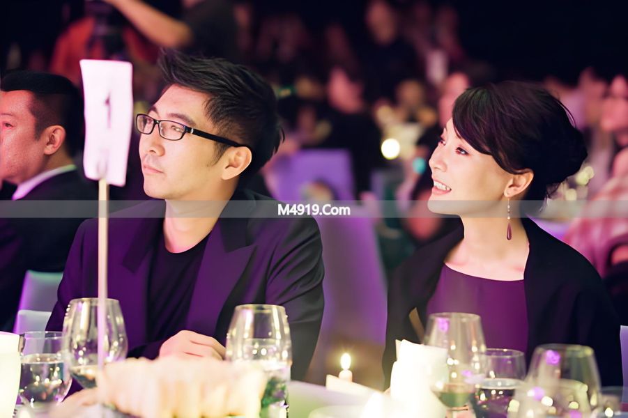 陈数嫁给离异带娃的钢琴家，丈夫屡次被传出轨她仍不离弃