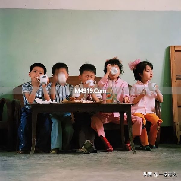 80年代童年老照片：没有手机的日子，我们这样长大