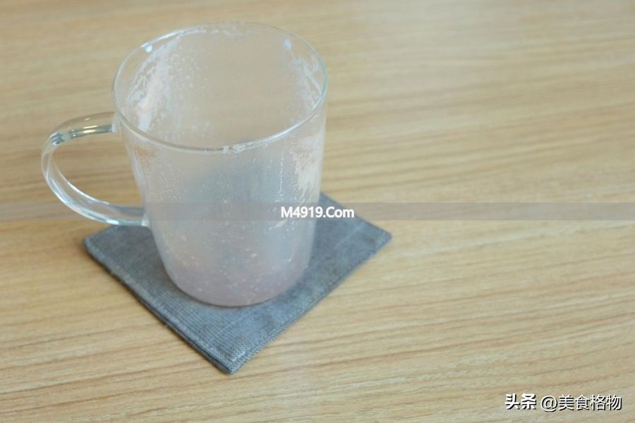 仅2小时微塑料就可入侵大脑！提醒：家里有这几种物品，劝你少用_仅2小时微塑料就可入侵大脑！提醒：家里有这几种物品，劝你少用_