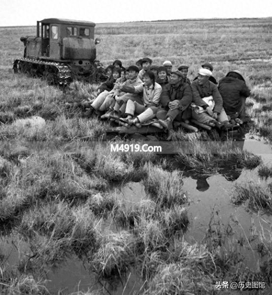 黑龙江建设兵团：荒原变粮仓，铸就‘热爱祖国、无私奉献’精神