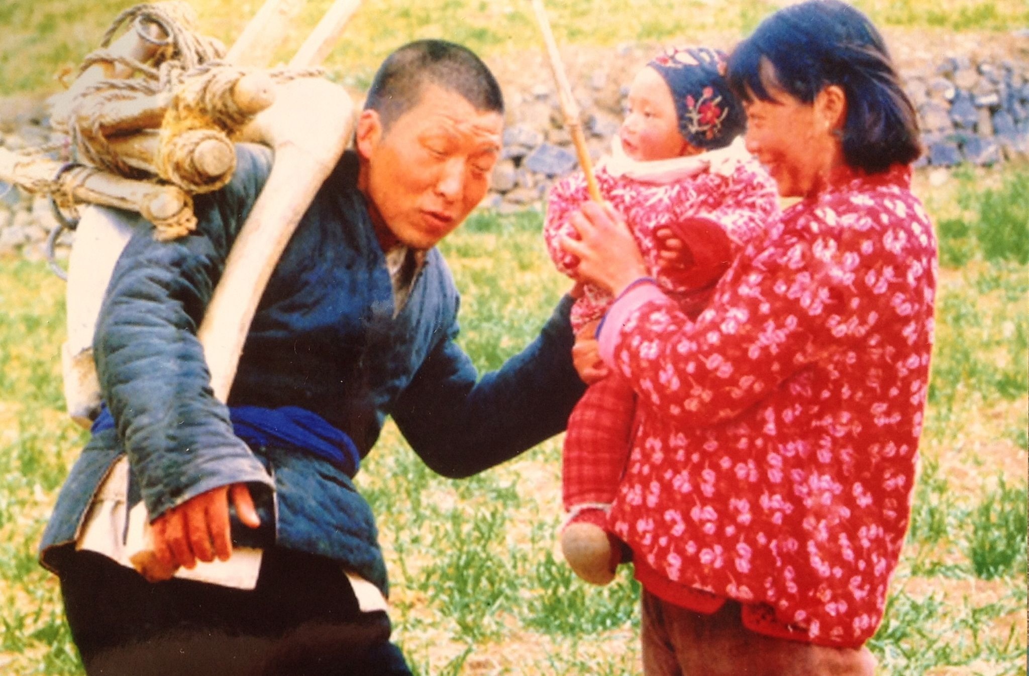 当众亲热后必须娶？嫂子名声咋办