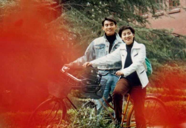 十九岁忘年恋，二十年后收获幸福人生