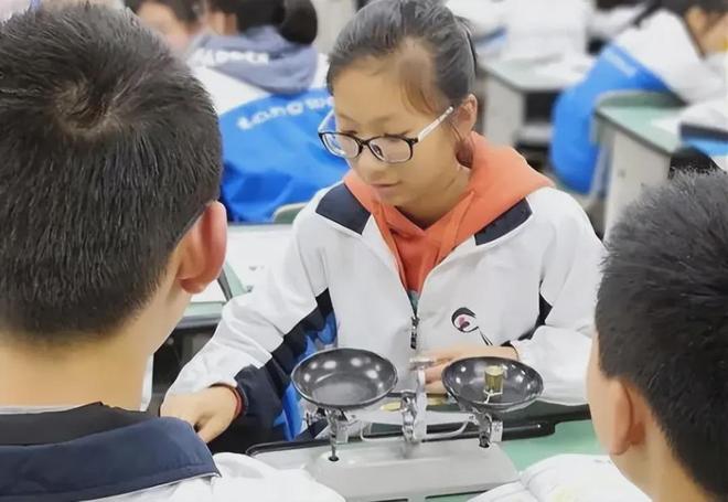 取消中小学副科呼声高涨，英语排第二，第一名你猜到了吗？