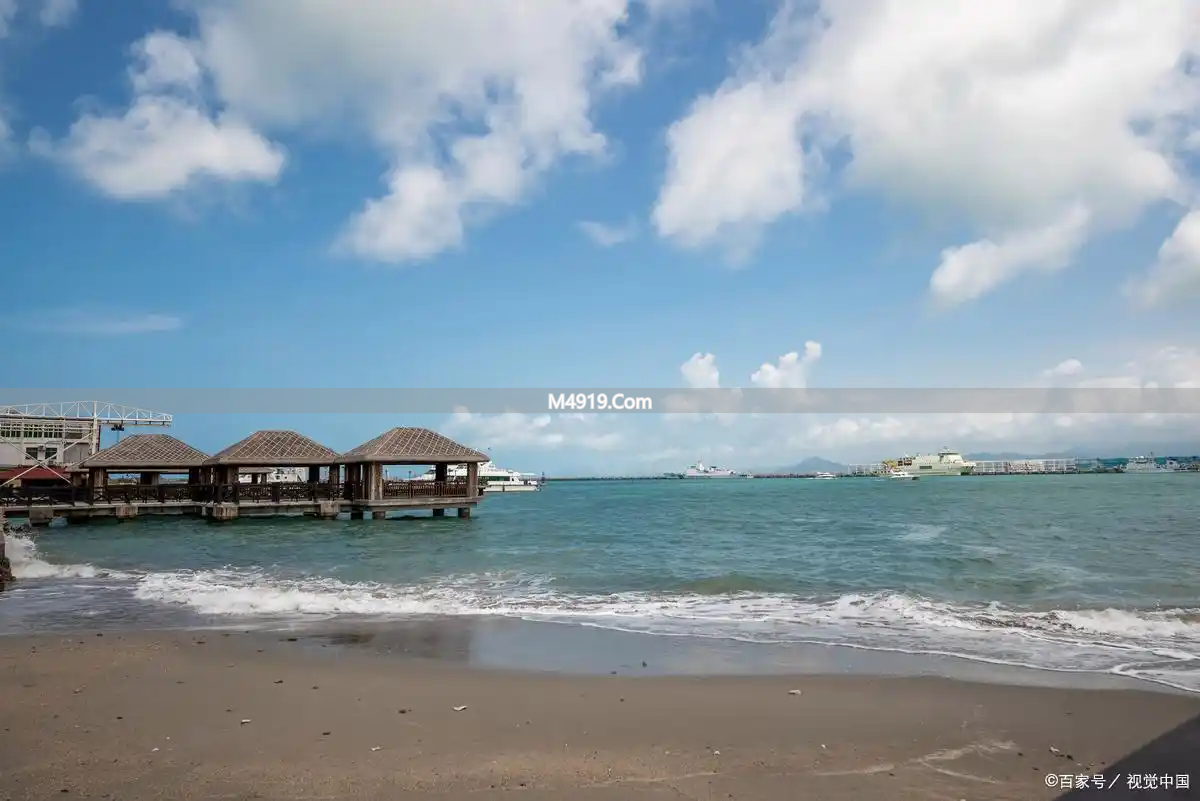 波伏娃和萨特开放关系难效仿，中女面对感情有诸多纠结