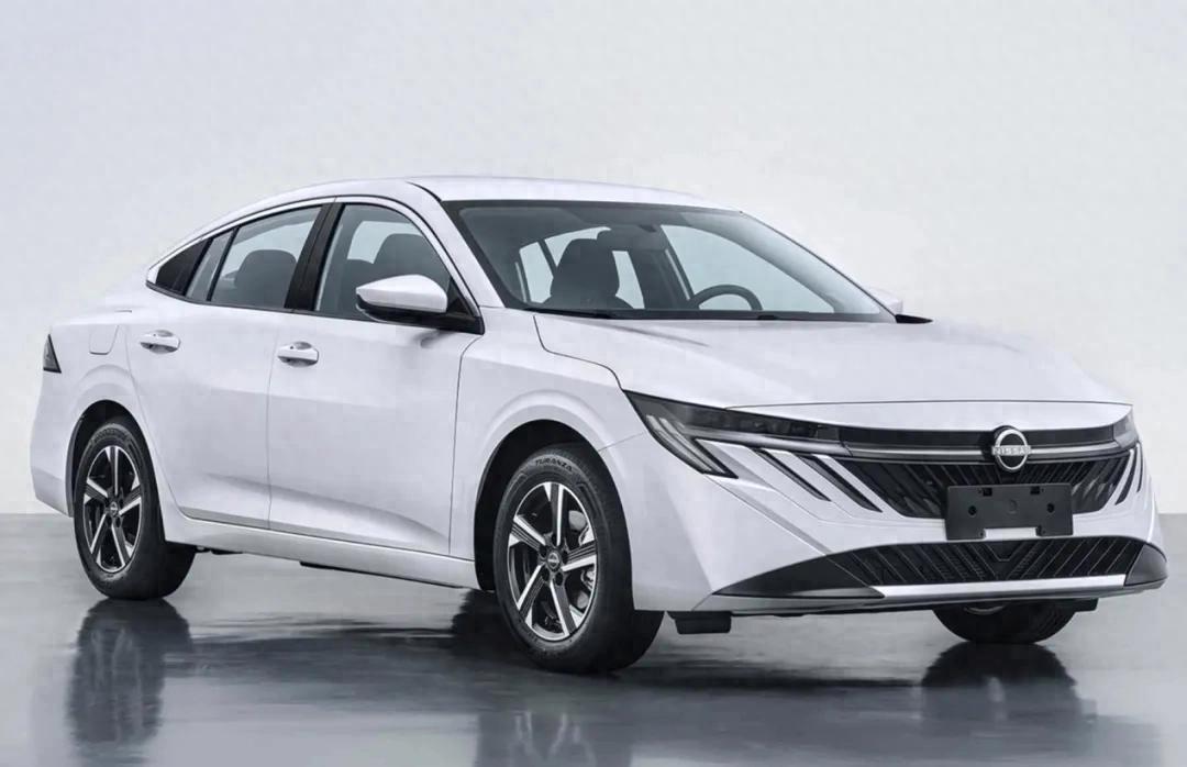 2025年轿车销量榜出炉，前三名竟有三款是新能源