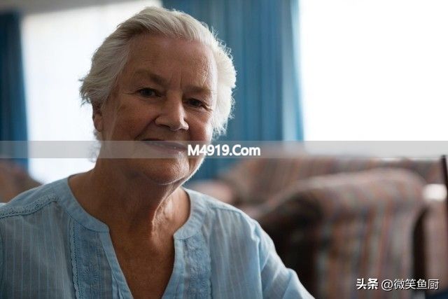 68岁女人心里话：老了以后，老公就是最大的用处