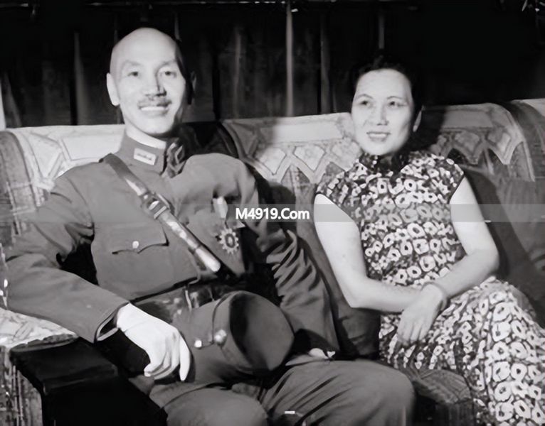 在宋庆龄同志追悼大会上的悼词_宋庆龄接见_