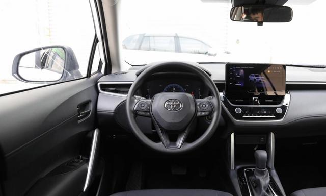 2025丰田全球销冠1132万辆，卡罗拉智能安全守护千万家庭出行