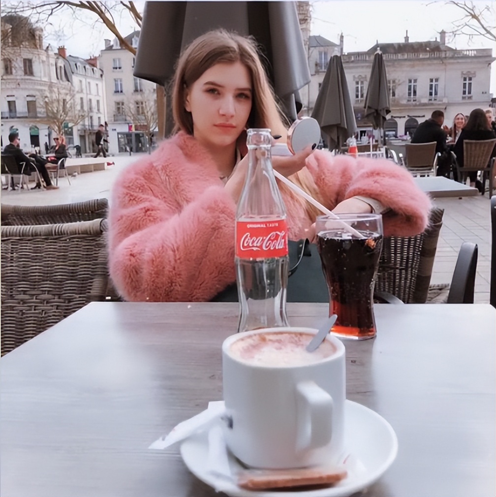 洋媳妇不要房车彩礼嫁安徽小伙，网友调侃：想要老两口的命