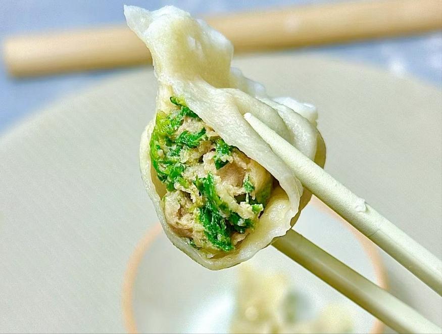冬天多吃这菜，明目养肝补钙，病毒躲着走，包饺子香得很