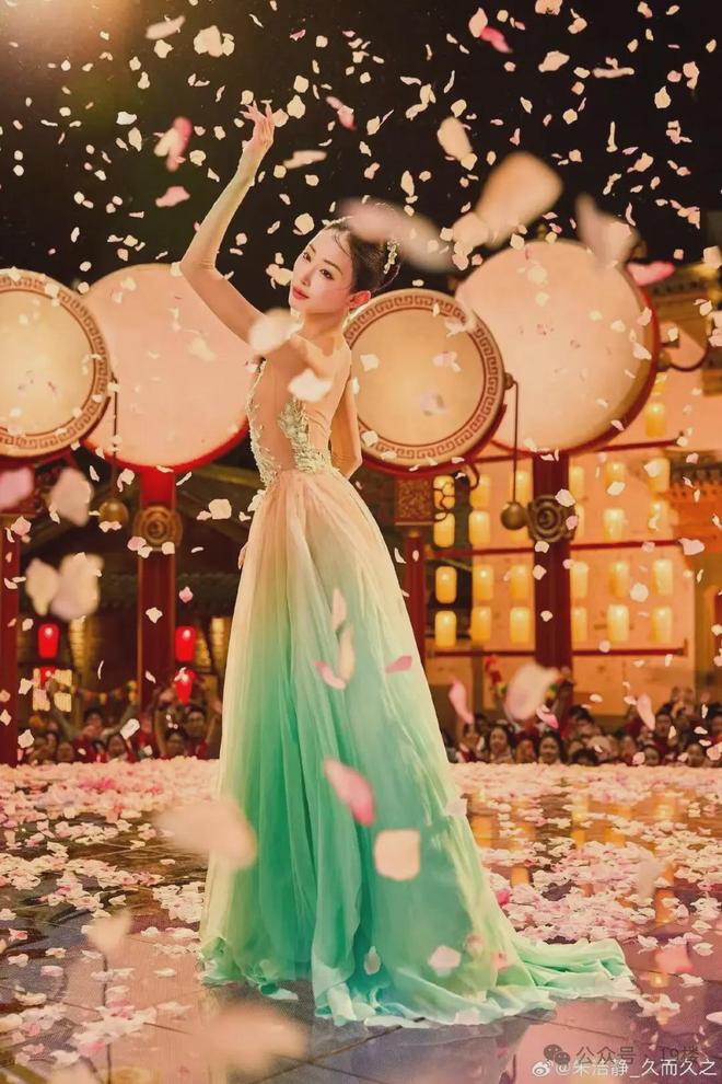 6次化疗19次放疗后重返春晚 这位女演员抗癌成功又出圈