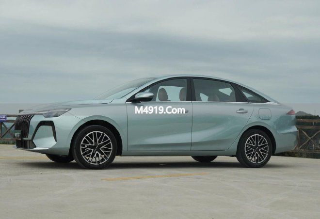 _试驾荣威rⅹ3pro_荣威ⅰ5试驾2020款