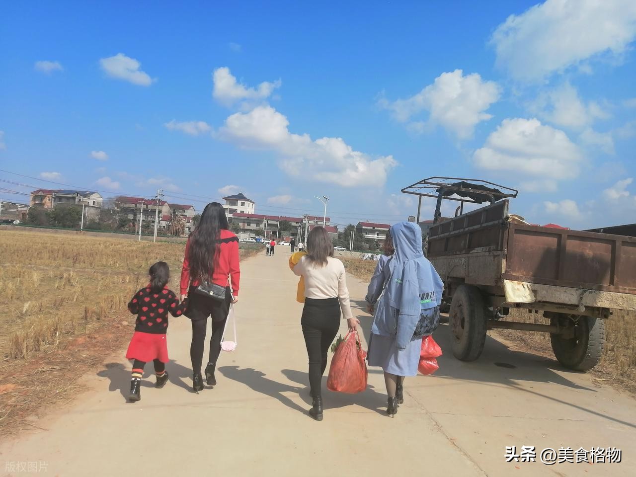 明日初二，牢记传统：1不洗、2不去、3不吃，平安顺利过好年