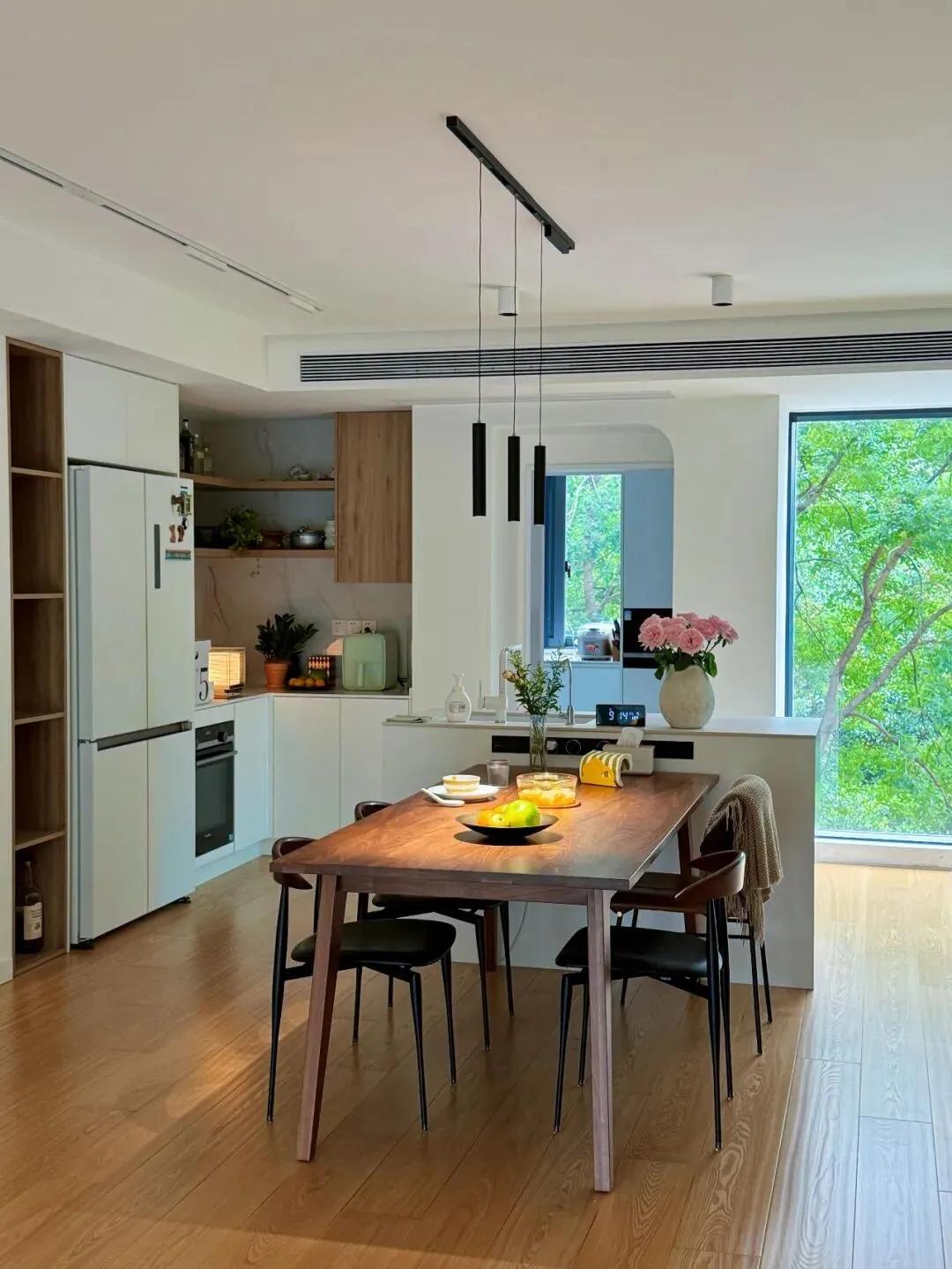 2026年别再比车比面子了，真正该比的是这4样东西