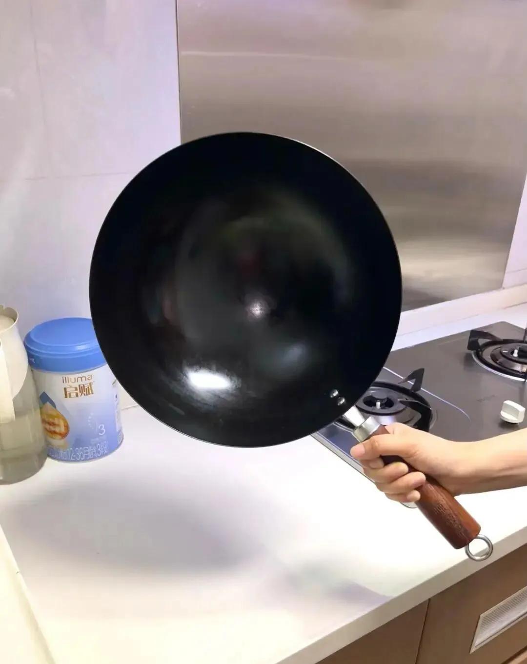家里有这4种锅足够用了，别再乱买浪费钱